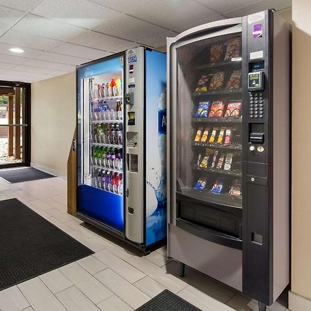 La Vale Best Western Braddock Inn מראה חיצוני תמונה